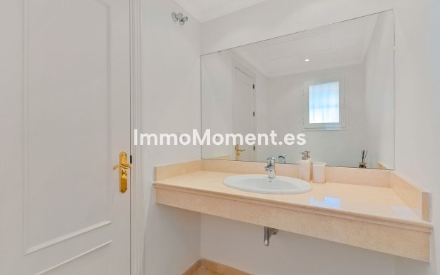 Revente - Maison mitoyenne - Estepona  - Atalaya