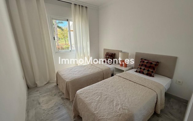 Revente - Appartement - Marbella - Nueva Andalucía