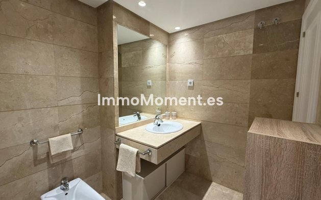 Revente - Appartement - Marbella - Nueva Andalucía