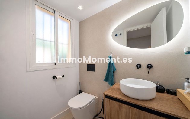 Revente - Maison mitoyenne - Estepona  - Estepona Centro