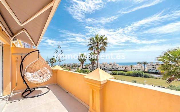 Revente - Maison mitoyenne - Estepona  - Estepona Centro