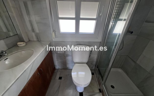 Resale - Apartment - Estepona - Benamara