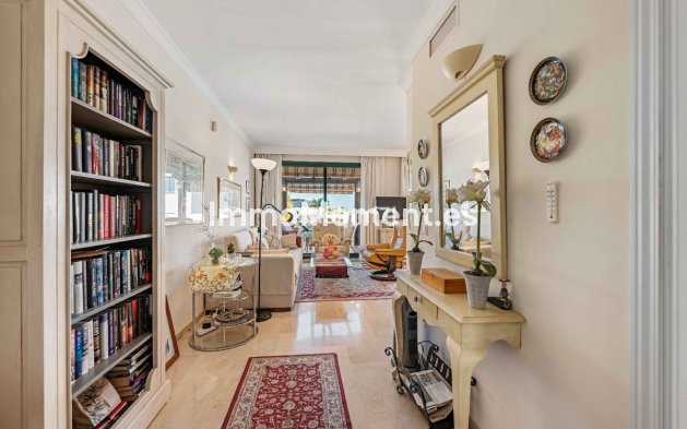 Revente - Appartement - Marbella - Elviria