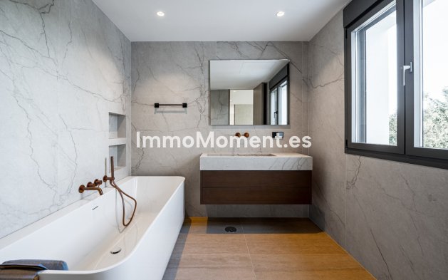 Resale - Villa - Marbella - El Rosario