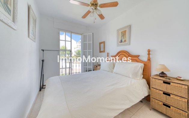 Bestaande woning - Geschakelde woning - Estepona  - New Golden Mile
