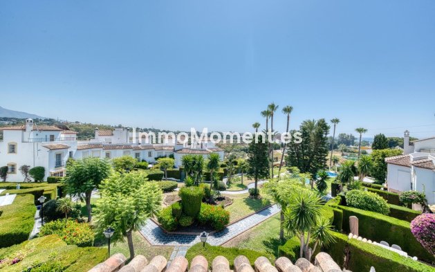 Bestaande woning - Geschakelde woning - Estepona  - New Golden Mile