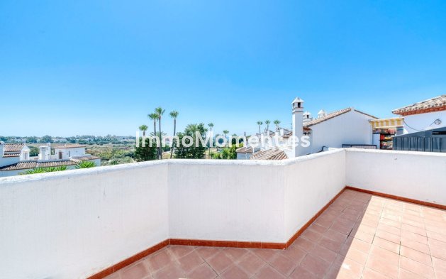 Bestaande woning - Geschakelde woning - Estepona  - New Golden Mile