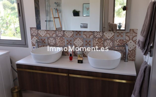 Revente - Appartement - Estepona  - New Golden Mile