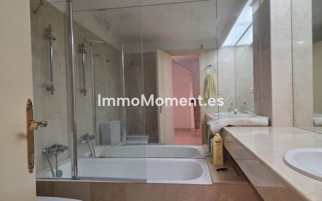 Resale - Apartment - Marbella - Marbella Centro