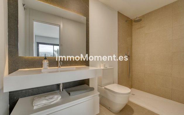 Resale - Townhouse - Estepona - New Golden Mile