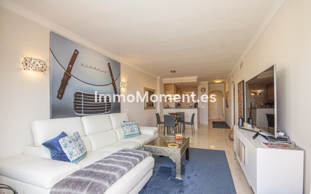 Resale - Apartment - Marbella - Elviria