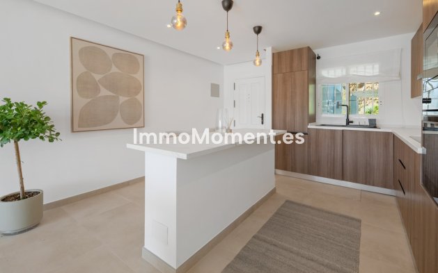 Resale - Apartment - Benahavís - La Quinta