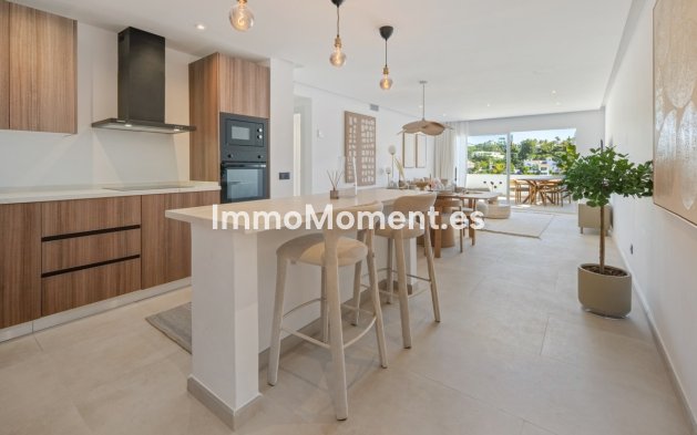 Resale - Apartment - Benahavís - La Quinta