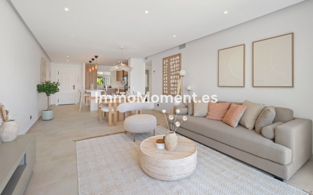 Resale - Apartment - Benahavís - La Quinta