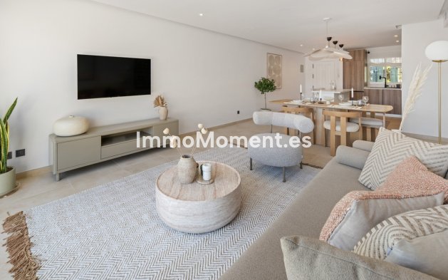 Resale - Apartment - Benahavís - La Quinta