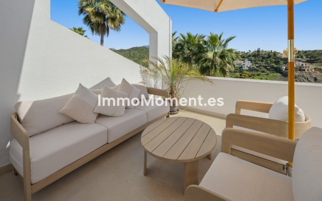 Resale - Apartment - Benahavís - La Quinta