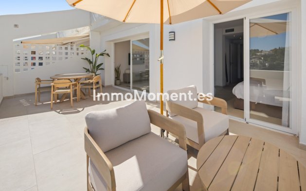 Resale - Apartment - Benahavís - La Quinta