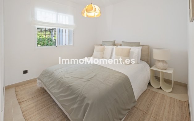 Resale - Apartment - Benahavís - La Quinta