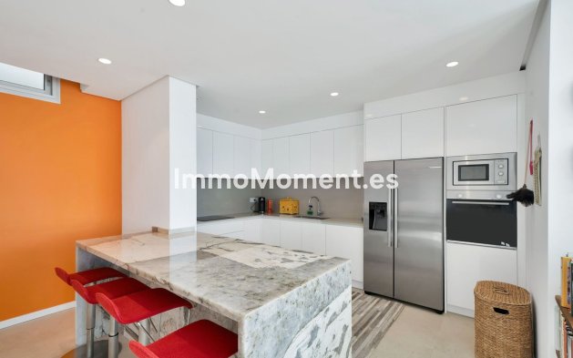 Resale - Apartment - Benahavís - Benahavís Centro