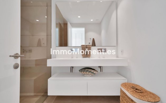 Resale - Apartment - Benahavís - Benahavís Centro