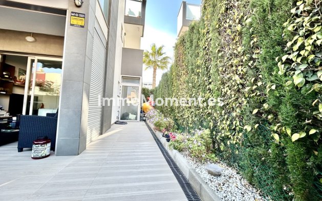 Resale - Apartment - Orihuela - Punta Prima