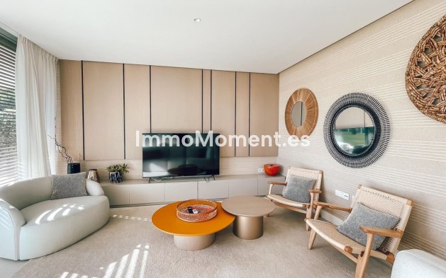 Revente - Appartement - Estepona  - Estepona Centro
