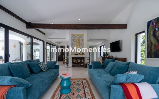 Reventa - Villa - Marbella - Guadalmina Baja