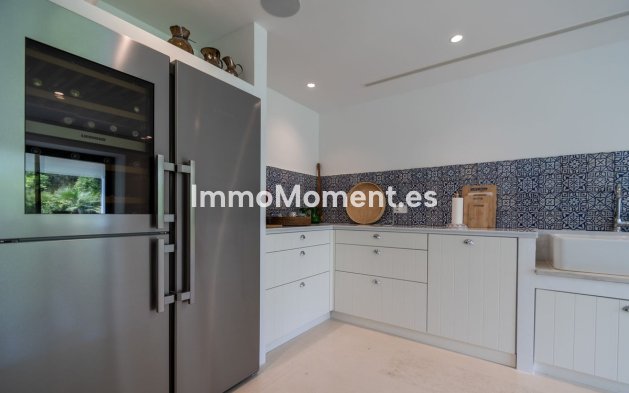 Reventa - Villa - Marbella - Guadalmina Baja