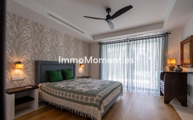 Reventa - Villa - Marbella - Guadalmina Baja