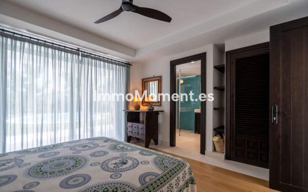 Reventa - Villa - Marbella - Guadalmina Baja