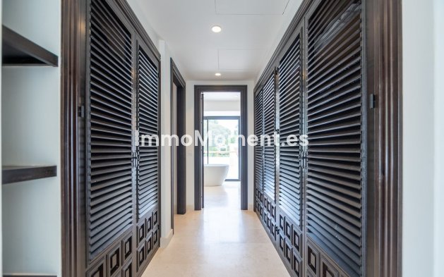 Reventa - Villa - Marbella - Guadalmina Baja