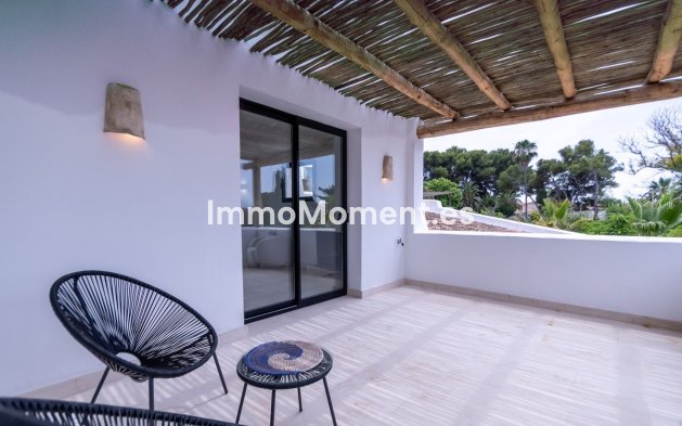 Reventa - Villa - Marbella - Guadalmina Baja