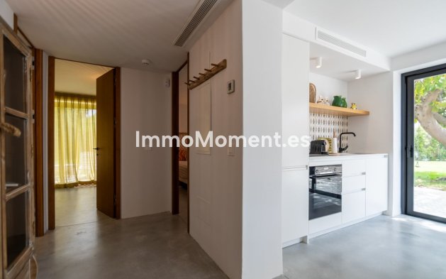 Reventa - Villa - Marbella - Guadalmina Baja