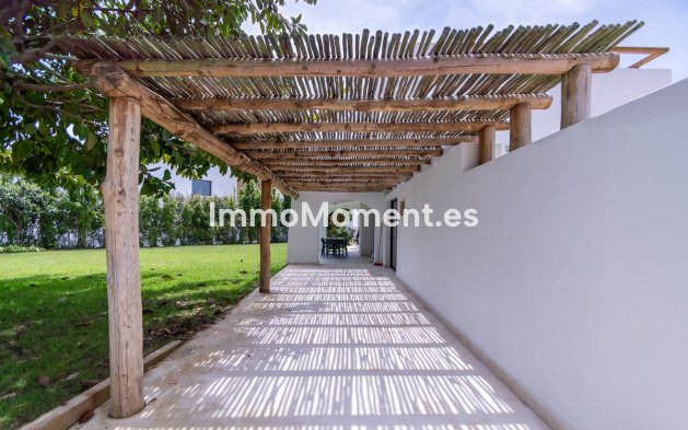 Reventa - Villa - Marbella - Guadalmina Baja