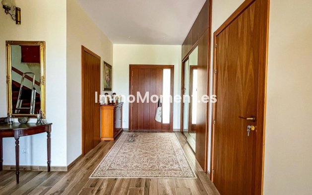 Reventa - Villa - Marbella - El Rosario