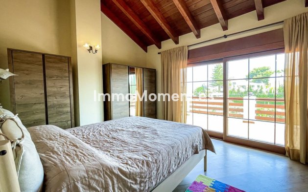 Reventa - Villa - Marbella - El Rosario