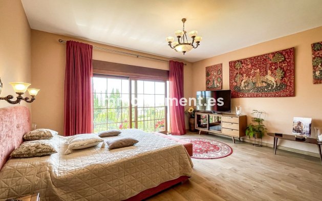 Reventa - Villa - Marbella - El Rosario