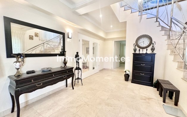 Reventa - Villa - Marbella - El Rosario