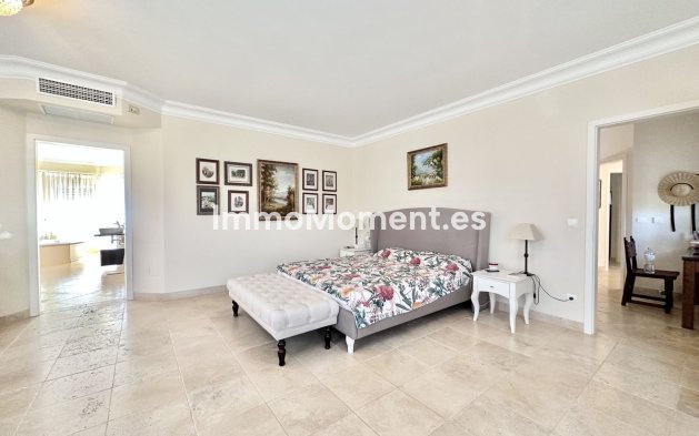 Reventa - Villa - Marbella - El Rosario