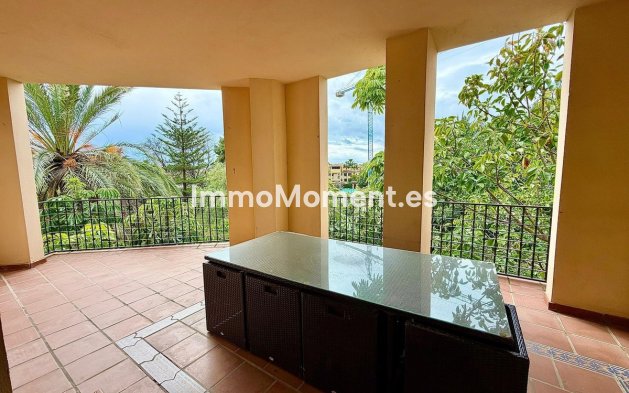 Resale - Apartment - Marbella - Puerto Banús