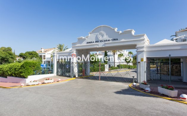 Reventa - Apartamento - Marbella - Guadalmina Alta