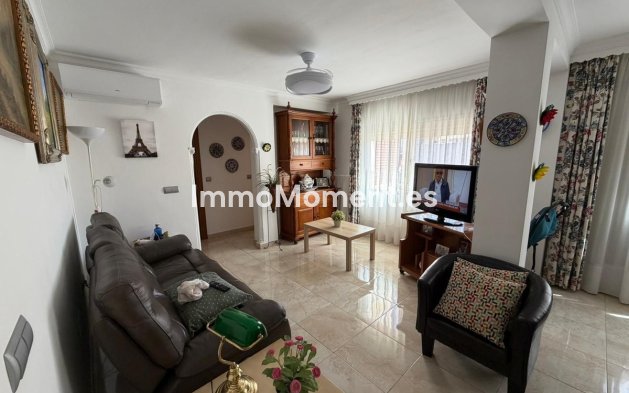 Resale - Apartment - Fuengirola - Fuengirola Centro