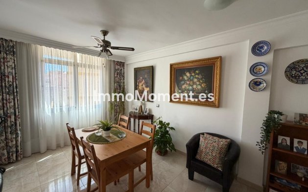 Resale - Apartment - Fuengirola - Fuengirola Centro