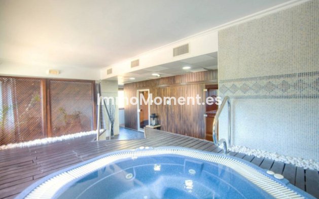 Resale - Apartment - Marbella - La Mairena