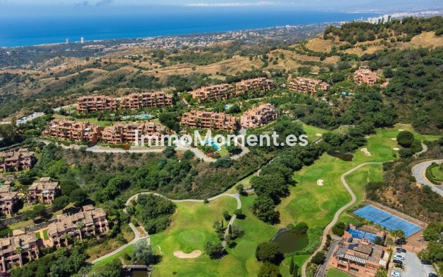 Resale - Apartment - Marbella - La Mairena