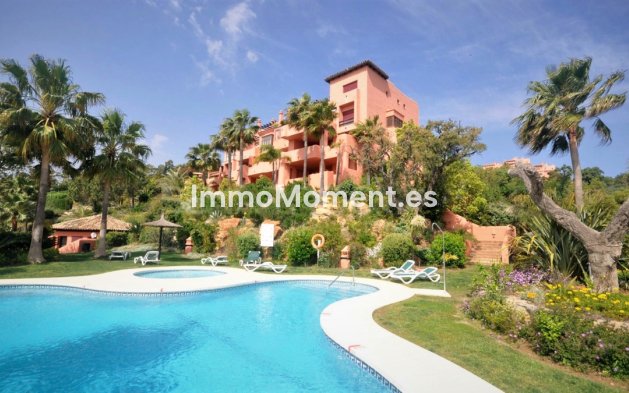 Resale - Apartment - Marbella - La Mairena