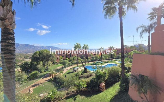 Resale - Apartment - Marbella - La Mairena