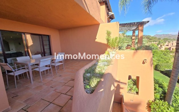 Resale - Apartment - Marbella - La Mairena