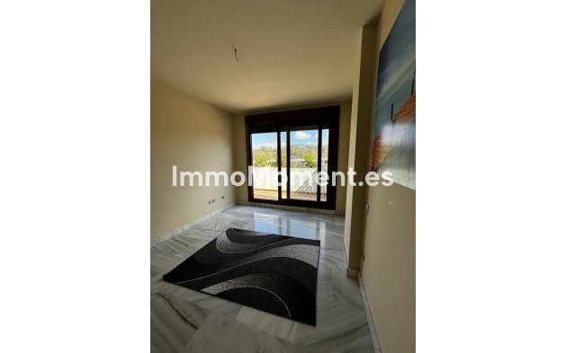 Reventa - Apartamento - Benahavís - Benahavís Centro