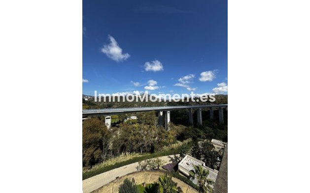 Reventa - Apartamento - Benahavís - Benahavís Centro